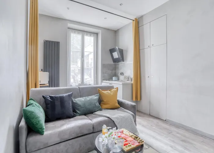 Le Charme Parisien Jo 2024 * Paris